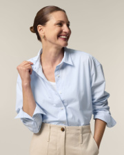 The Women's Relaxed Poplin Shirt